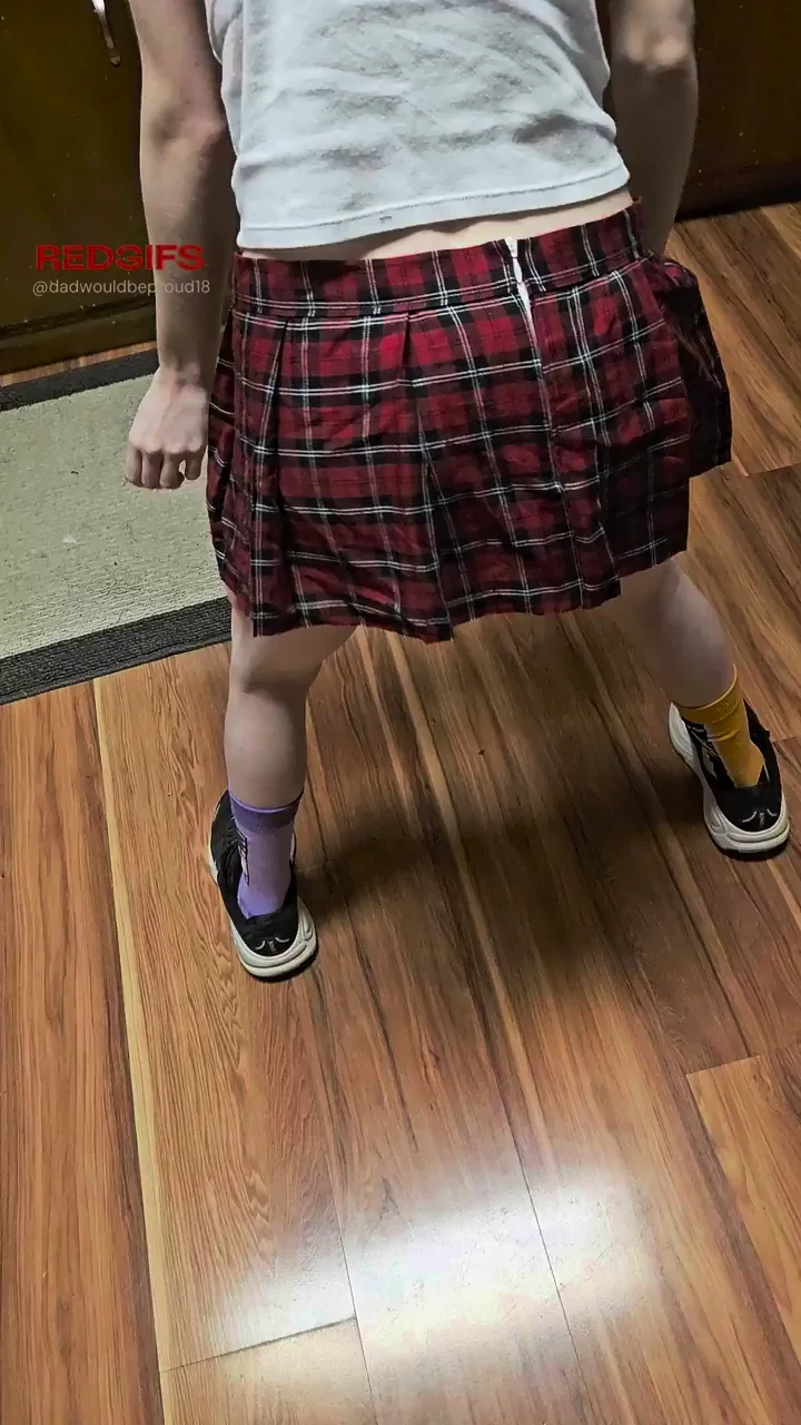 just testing out my new skirt and i think it passes 😋