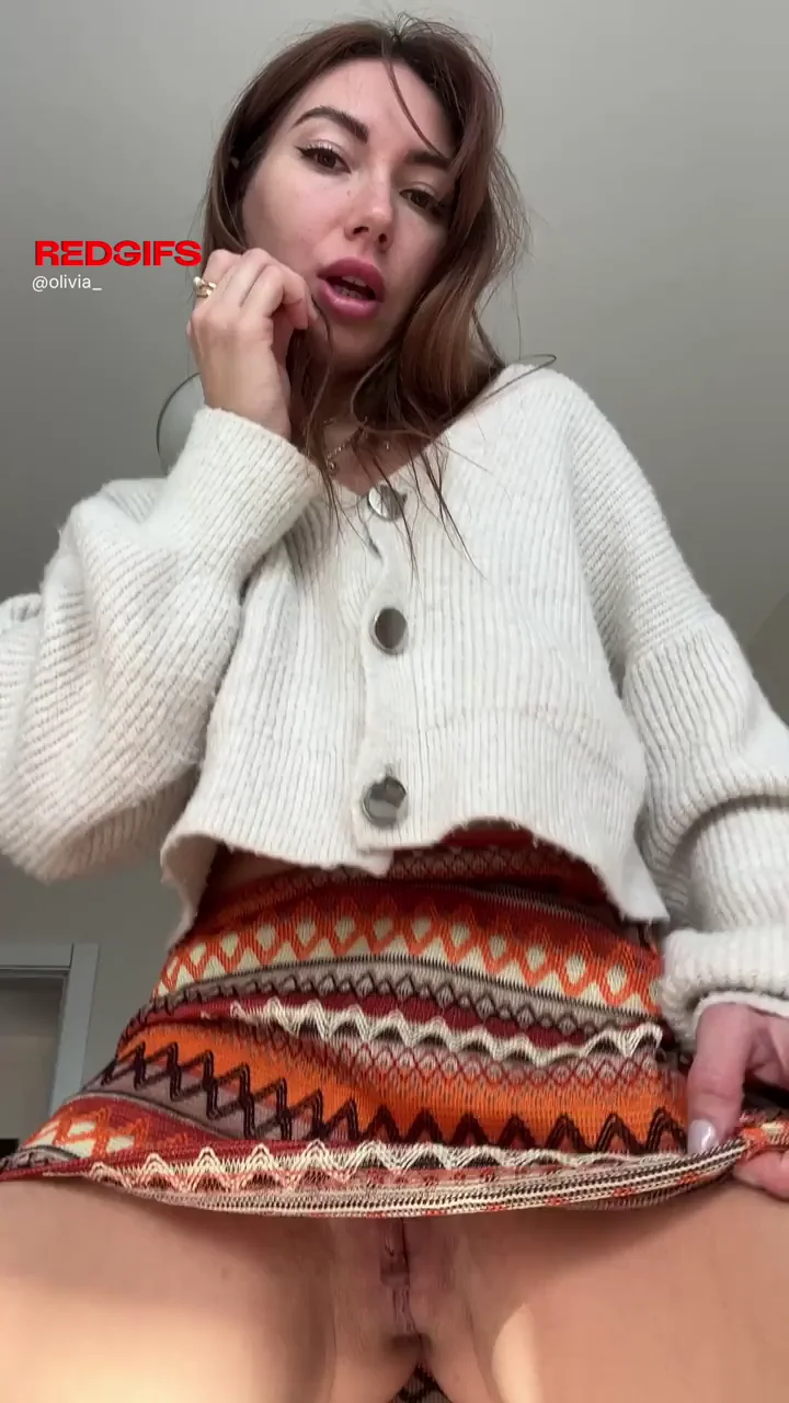 Panties feel like a prison to this pussy :)