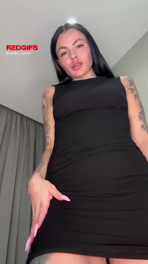 My BIG pussy really hates panties