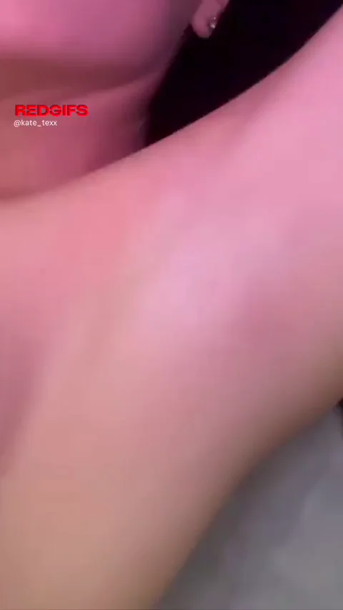 Shaved vs Hairy Armpits: Teen Slut's Tasty Pit Tease