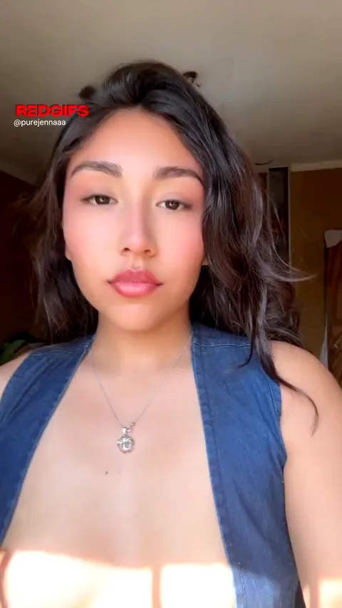 Suck or Fuck My Juicy Natural Boobies? 😍🍒