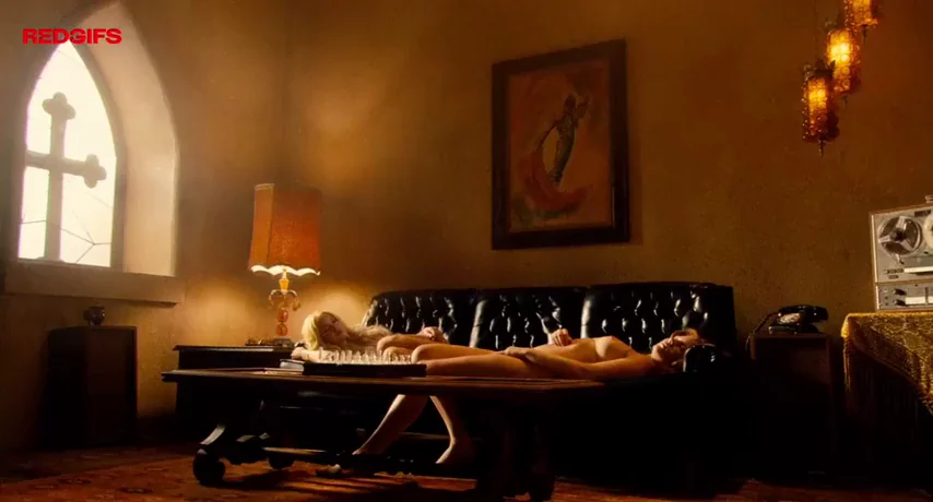 Lindsay Lohan &amp; Alicia Rachel Marek - Machete (2010)