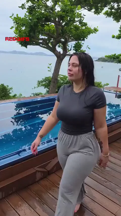 Big heavy buns