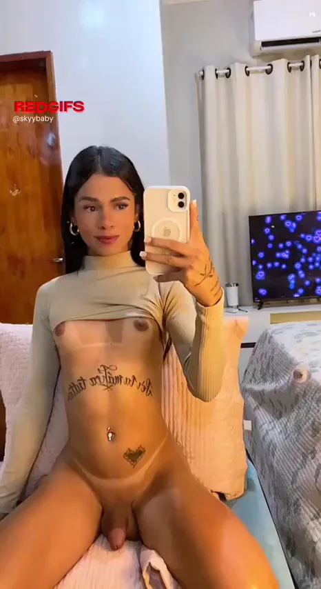 Am I Hot Enough to Pound My Trap Hole? 🍑💦