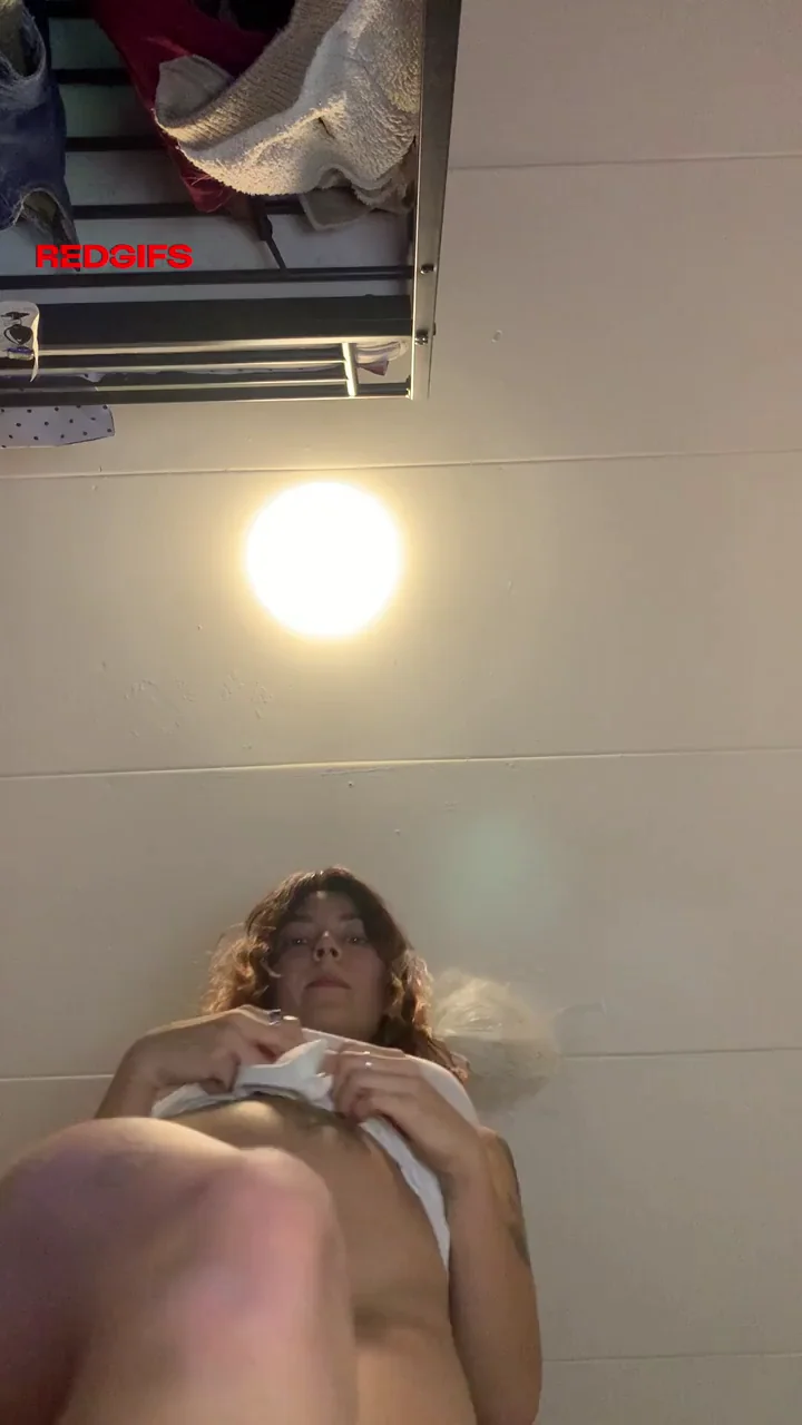 Wld you eat my pussy?