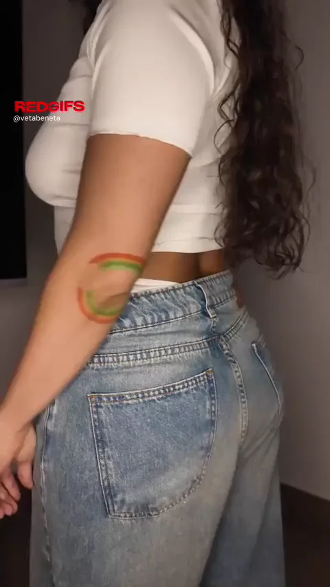 Your challenge: hair pull or ass lick? Pick one!