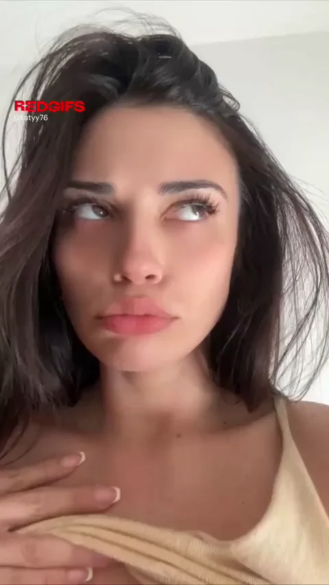 My tits deserve to be licked