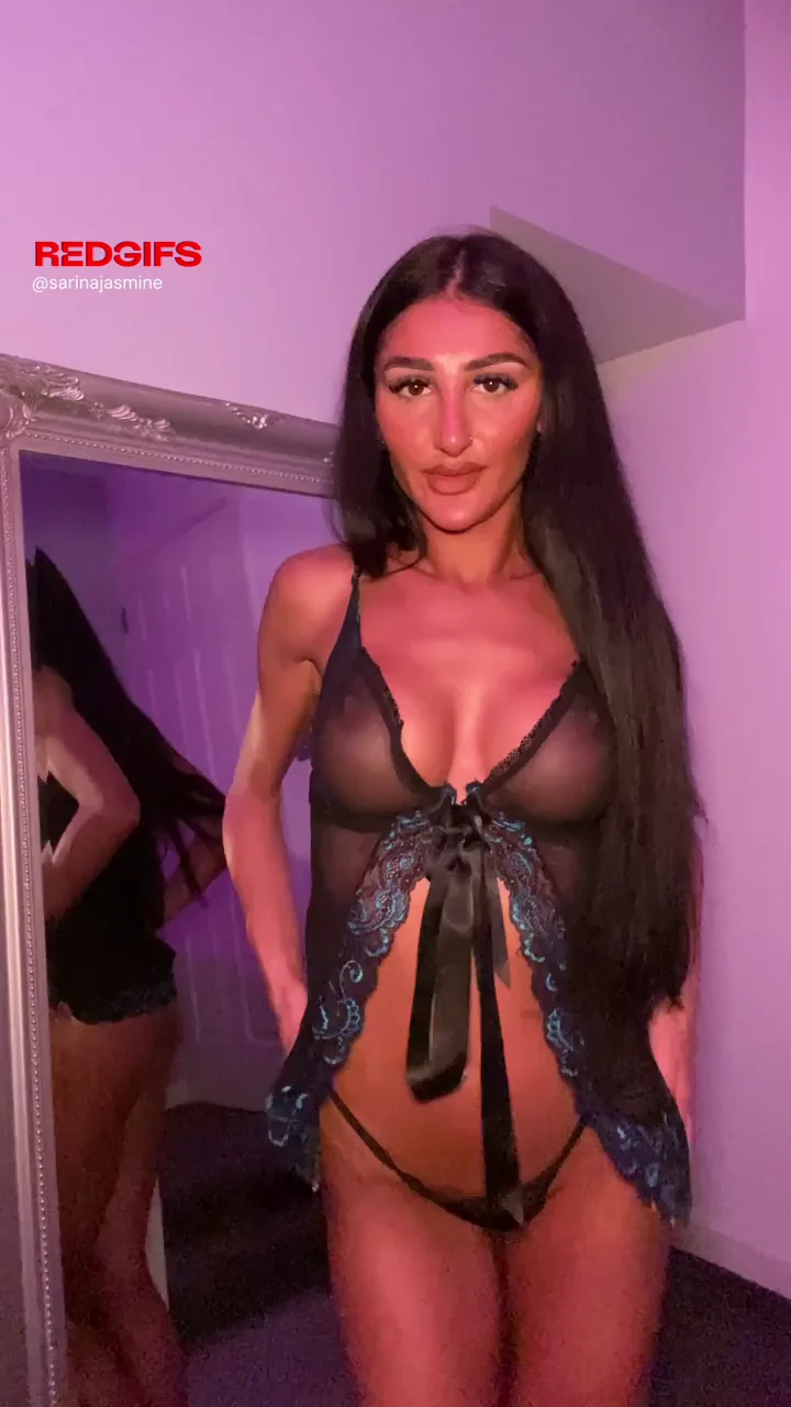 Women who wear lingerie are the biggest turn-on.