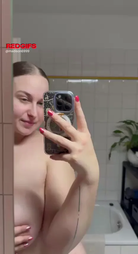 Real mom got real boobs