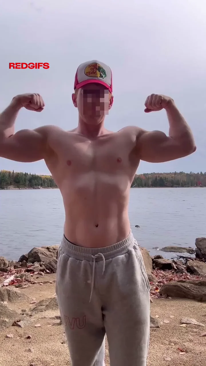 Flexing by the lake (29) 💦