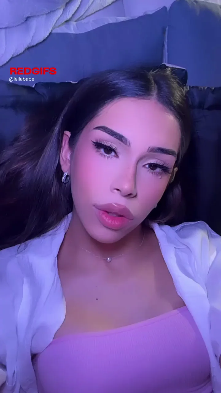 Petite TS Babe Teases with Her Thick Cock