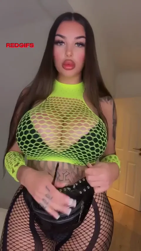Rave Whore