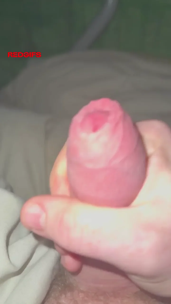 🍆 Second Explosive Cumshot of the Day Felt Fucking Amazing 💦