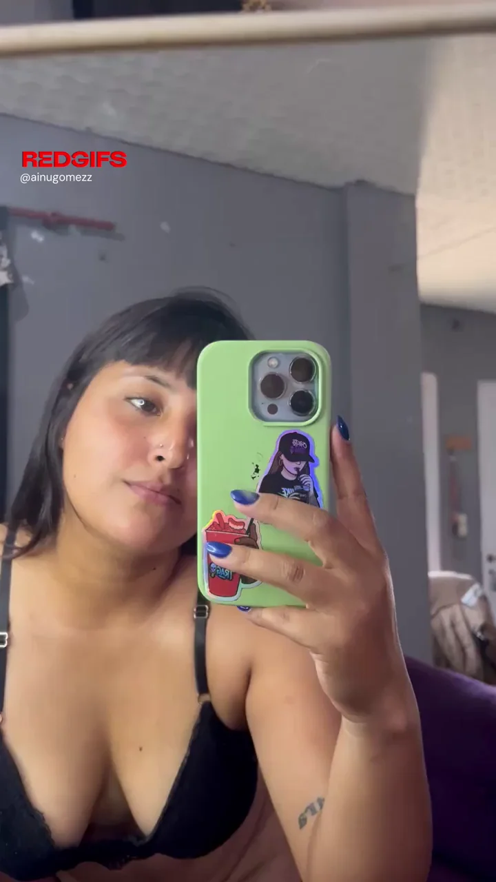 Thick Latina's Sticky Spit Syrup Slobber 💦👅