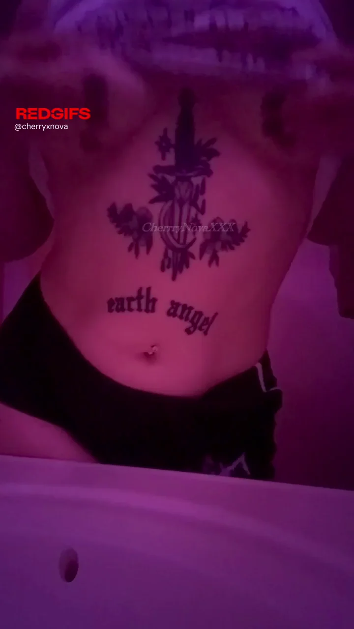 worship me ;3