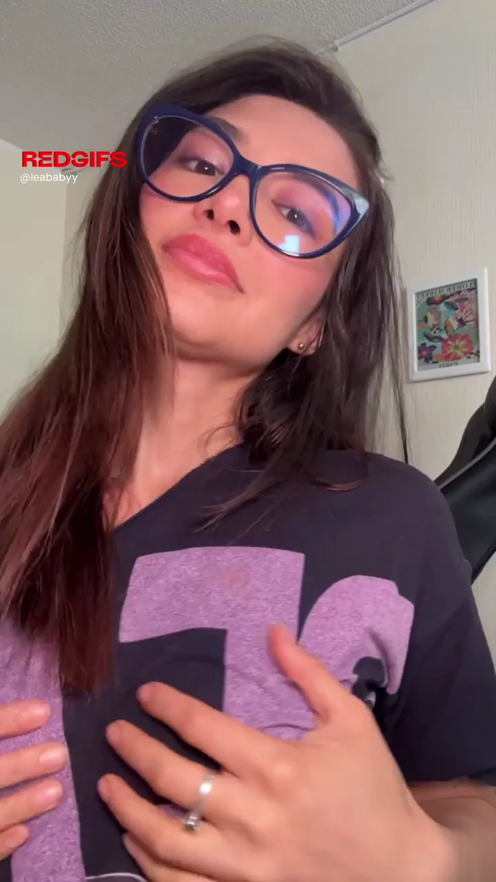 Show Off My Tiny AA Tits? 😏🔥 Flat Chest Tease!