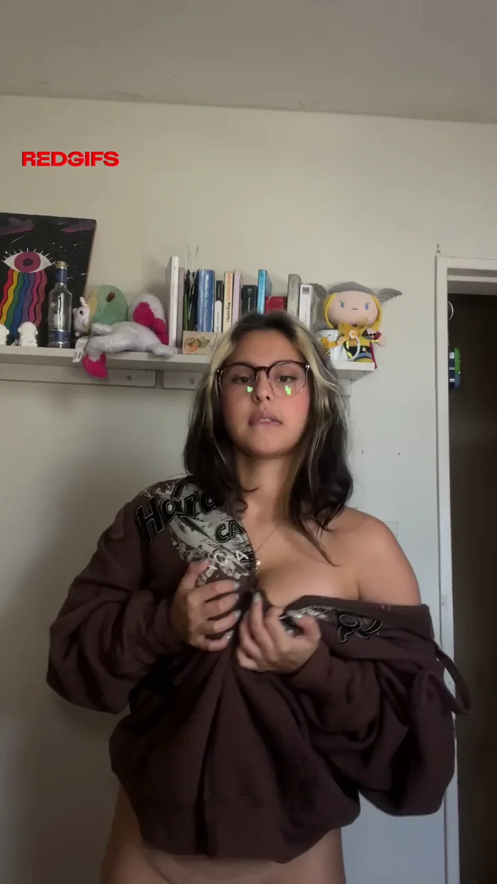 just a soft tease to get your mind dirty