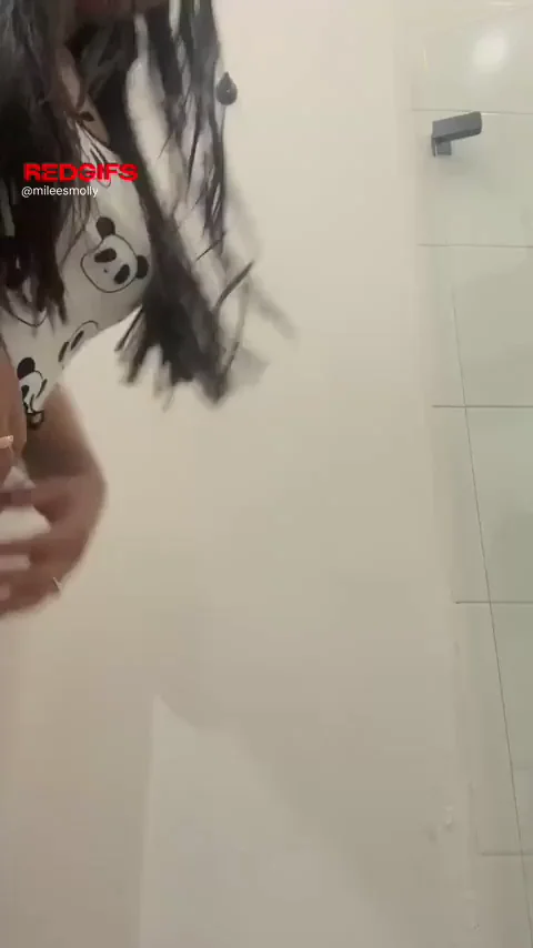 Some curves come with attitude