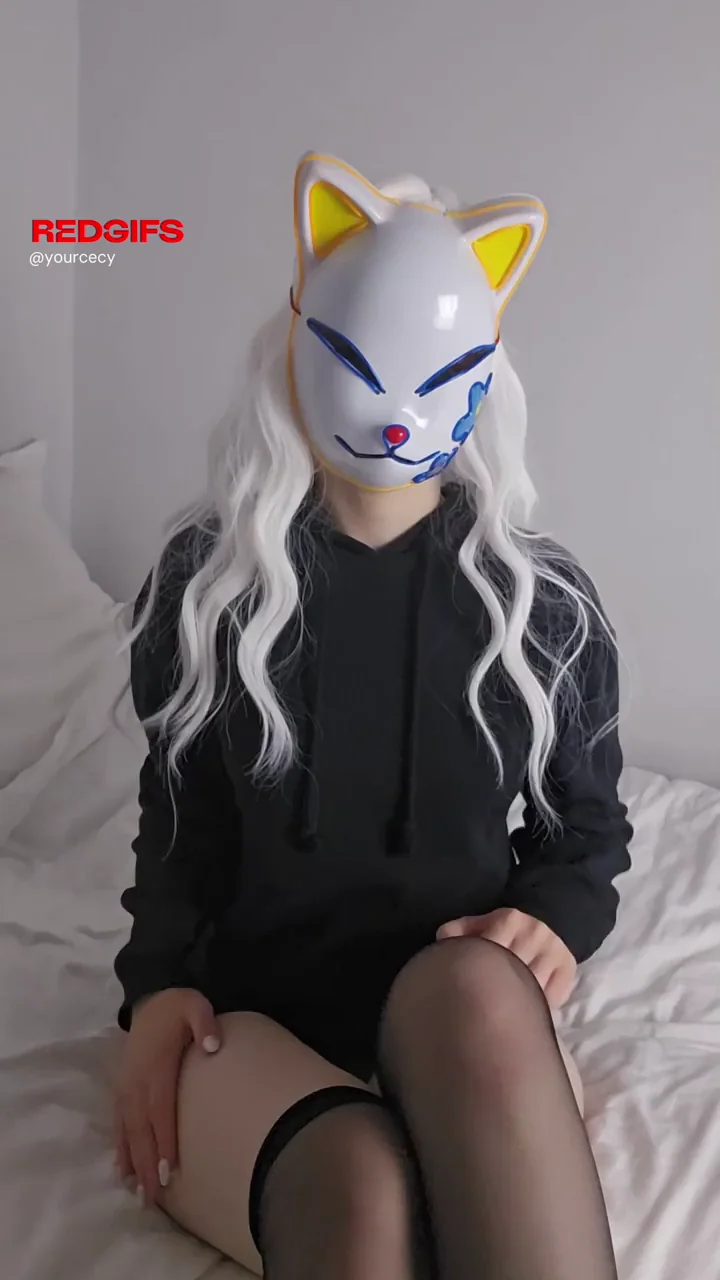 Convince me to fuck you in 2 words daddy