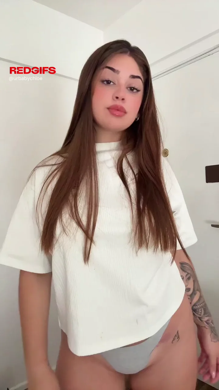 F18 Egirl Makes You Stop and Stare at Her Juicy Tits and Ass