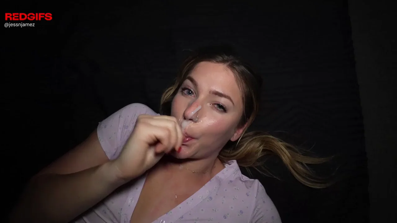 Bedtime Bliss: Cute Amateur's Thick Facial Finish