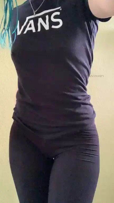 Skinny Girl Strips