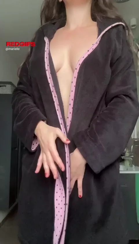 Horny Wifey's Pre-Shower Tease: Big Tits & Pussy Flash