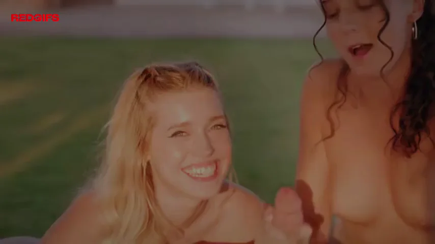 [/r/xxx_selection] Over the edge