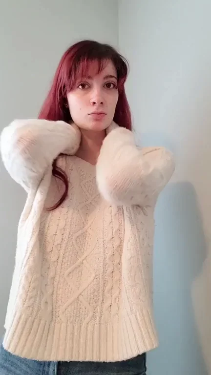 Merry Xmas from Busty Petite Redhead Tease! 🎄🍑 OC