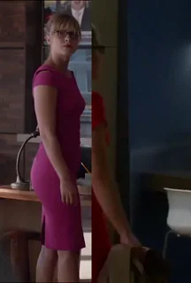 Melissa Benoist vs Emily Bett Rickards