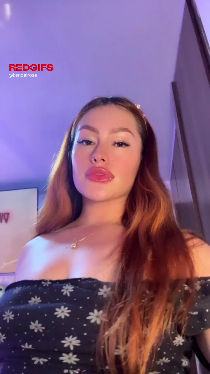 MILF Teases: Are My Juicy Tits Your Type? 🔥 Titty Drop Reveal 💦