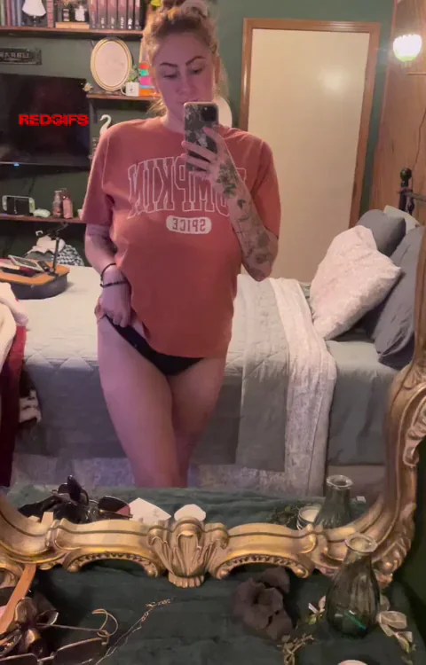 Hot MILF reveal