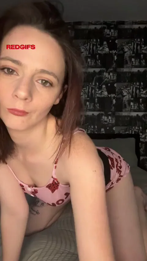 🔥 Real Mom & Certified Hot MILF Tease 😈
