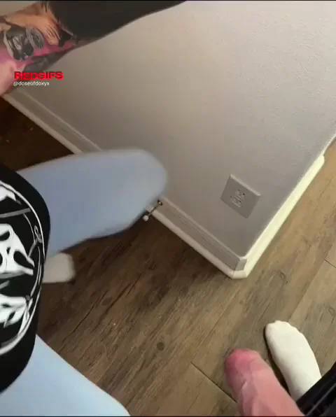 Who else deserves a blowjob like this one