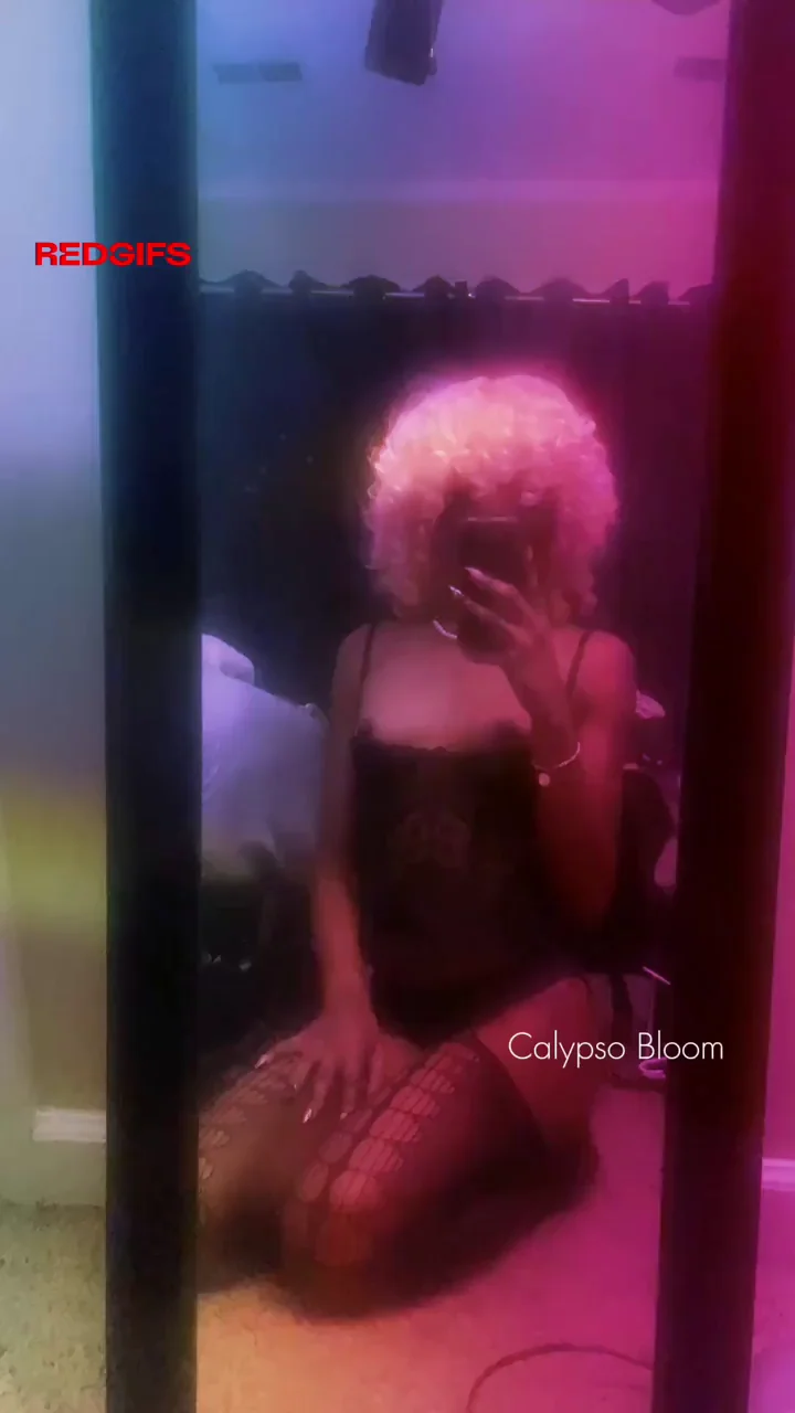 the prettiest girls cum full of surprises~