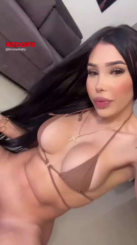 would u rub my girlcock if i ask  u nicely