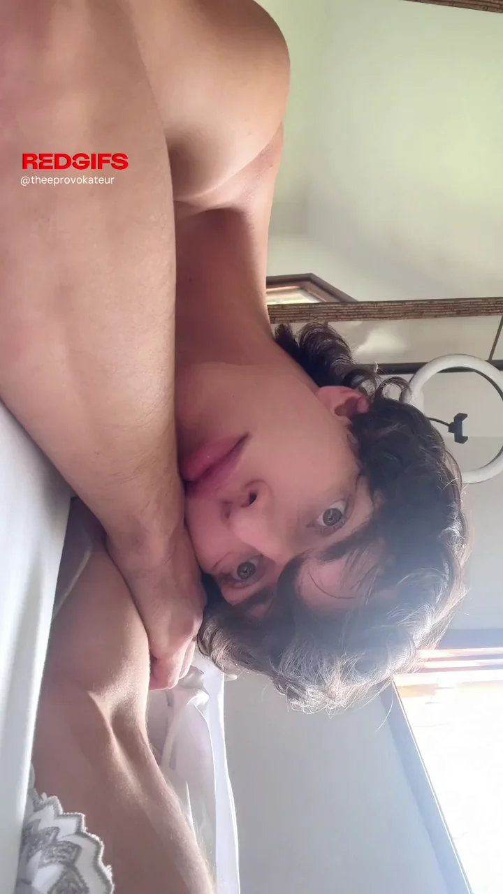 Do you think my face match the rest of the video? ☺️ (20)