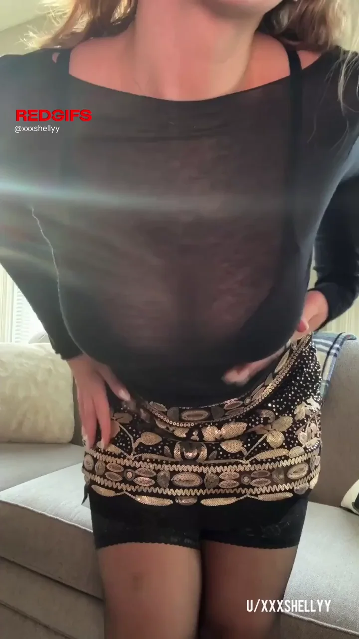 Maybe no panties was a bad idea