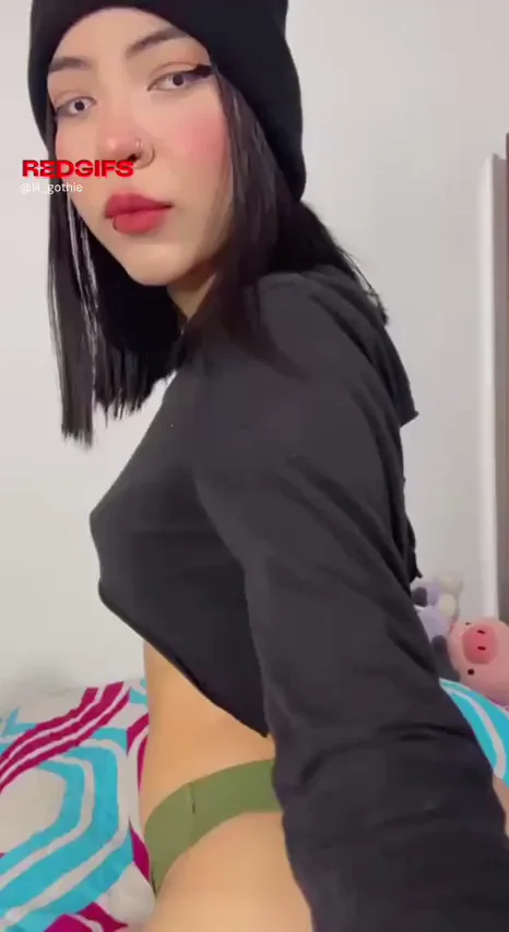 Sending my recent nudes to the first 70 people who say ME