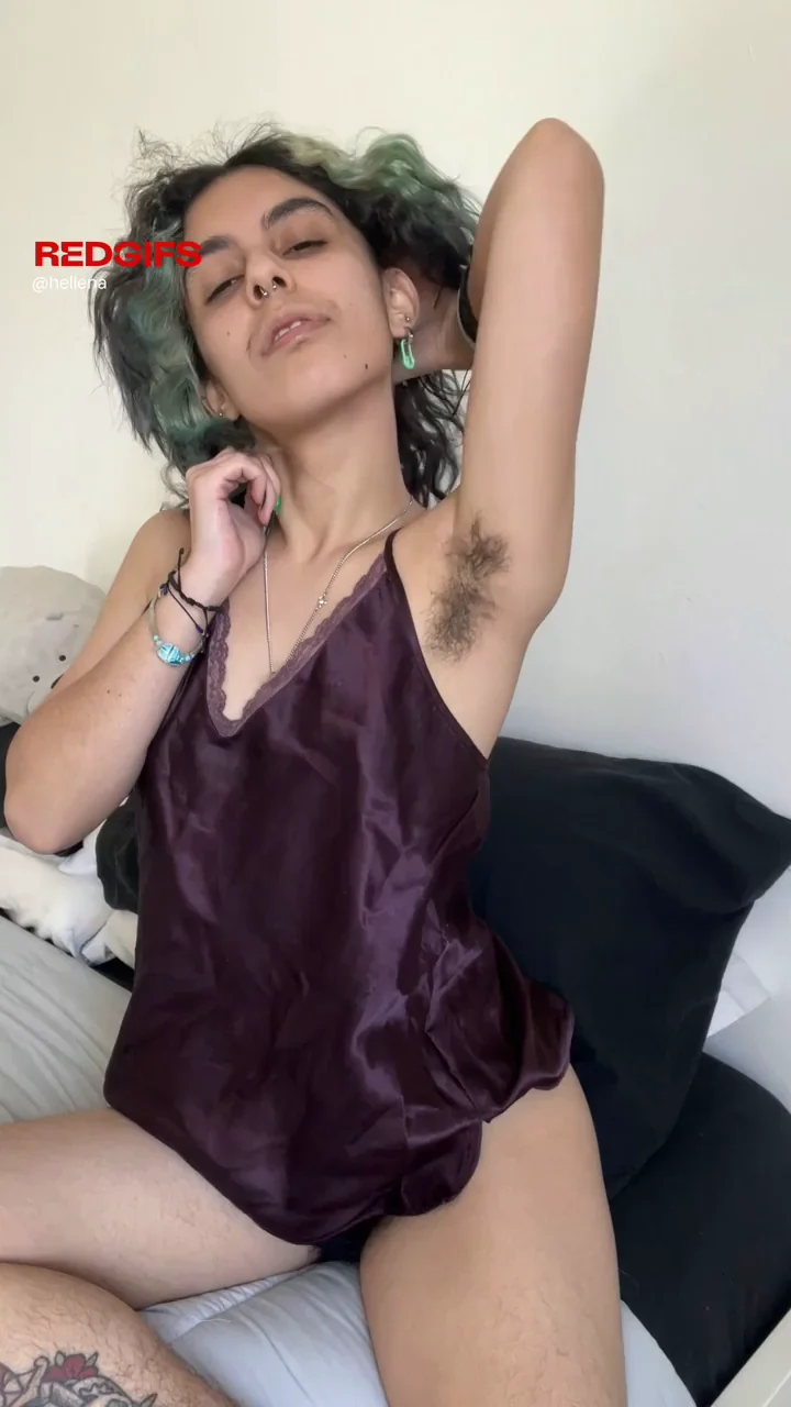 Hairy Armpit Tease: Sniff This Slutty Green-Haired Vixen's Pits