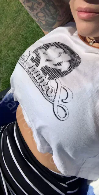 Risky Outdoor Flash! Hope Neighbors Spy My Tits 😈🔥 [GIF]
