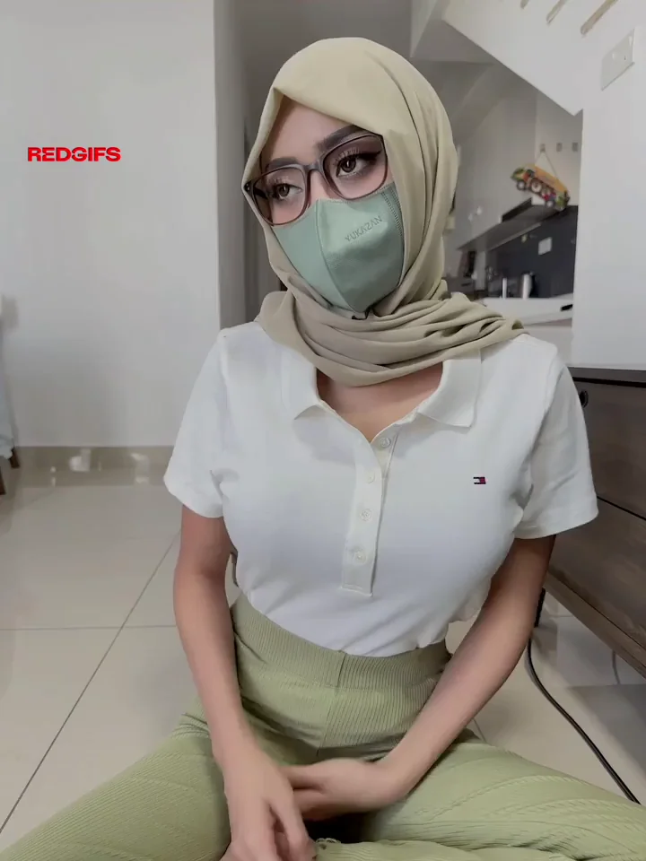 Titty reveal, do they get some suckies?