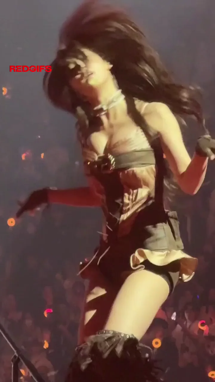TWICE - Sana