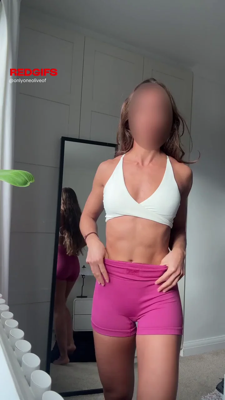 not wearing panties under my gymwear