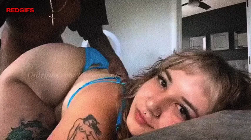 Chick with a fat ass