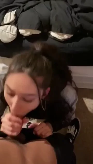 Beautiful Blowjob Anyone Know?