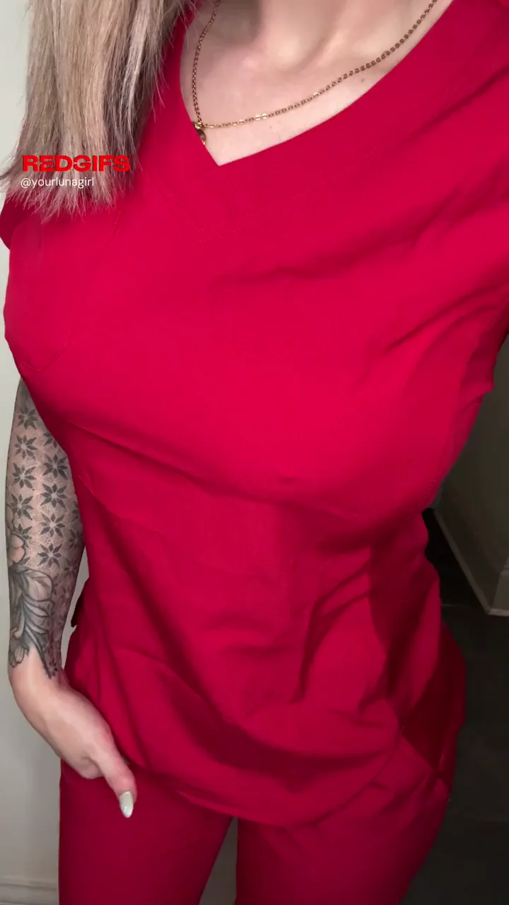 Hold my tits and squeeze