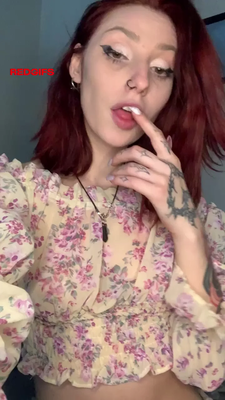 natural tits.. [reveal]