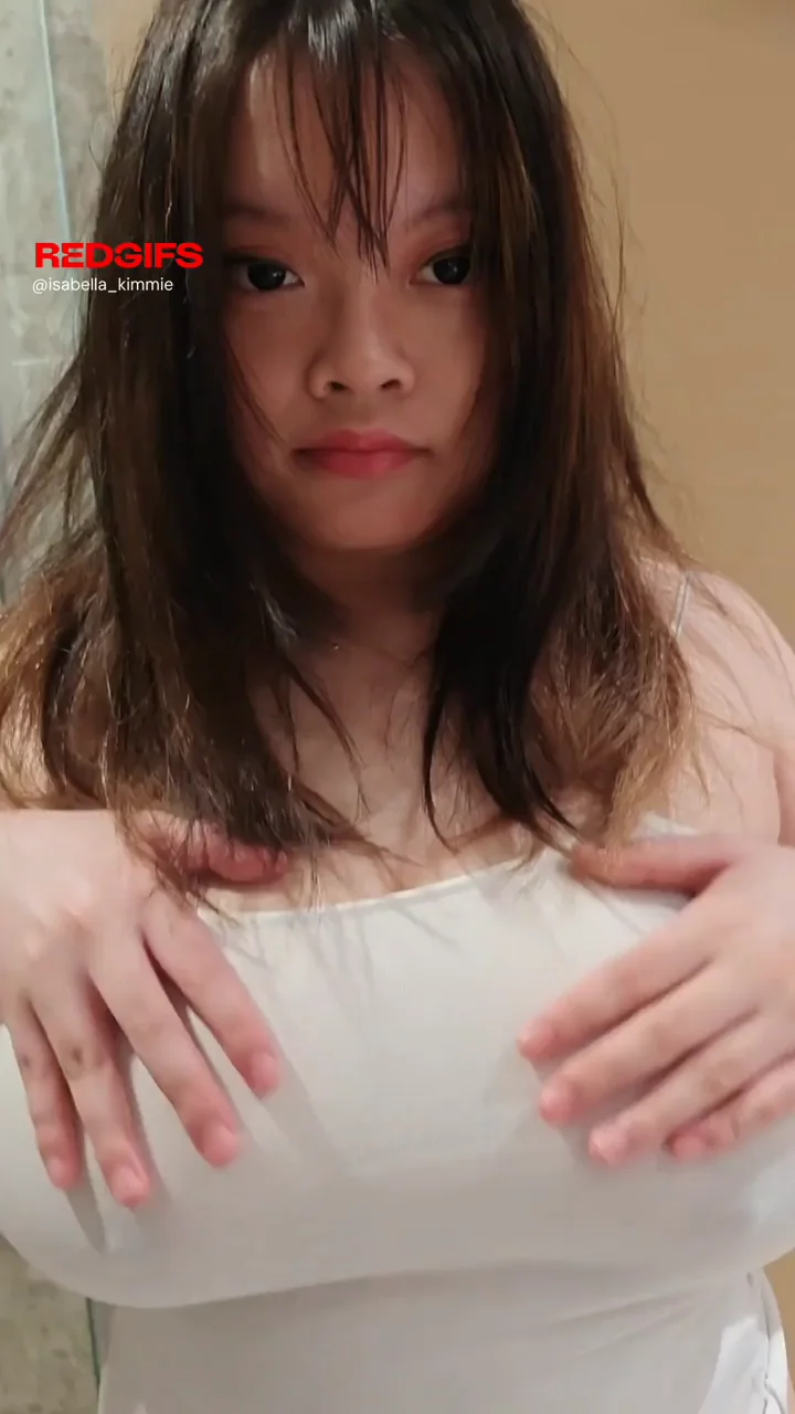 Reveal my juicy tits