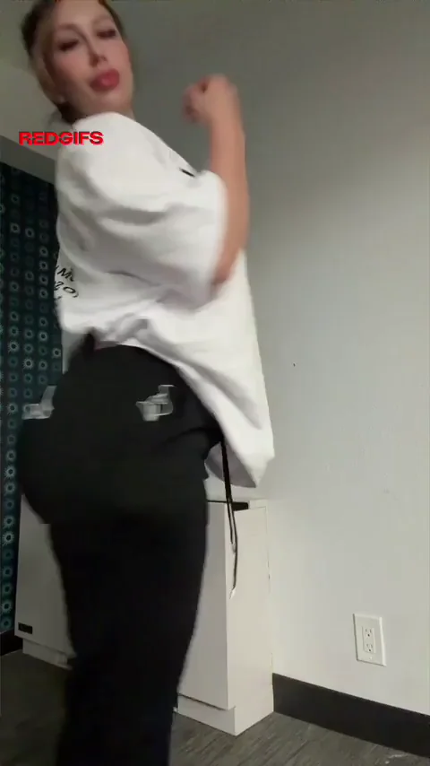 a juicy and tight peach